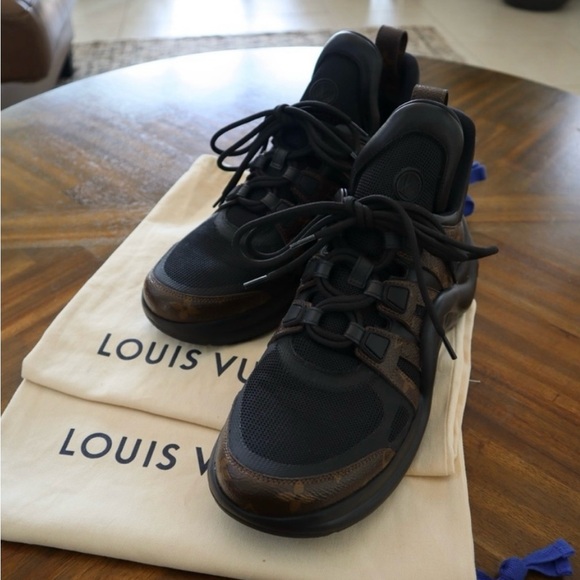 100% Used Archlight Louis Vuitton Sneaker - Picture 4 of 8